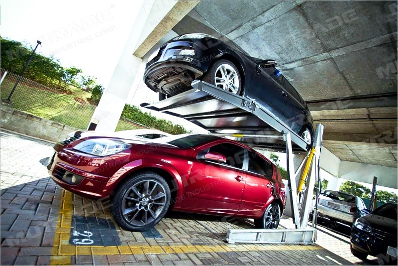 TILTING PARKING LIFTS FOR ROOM WITH LOW CEILING